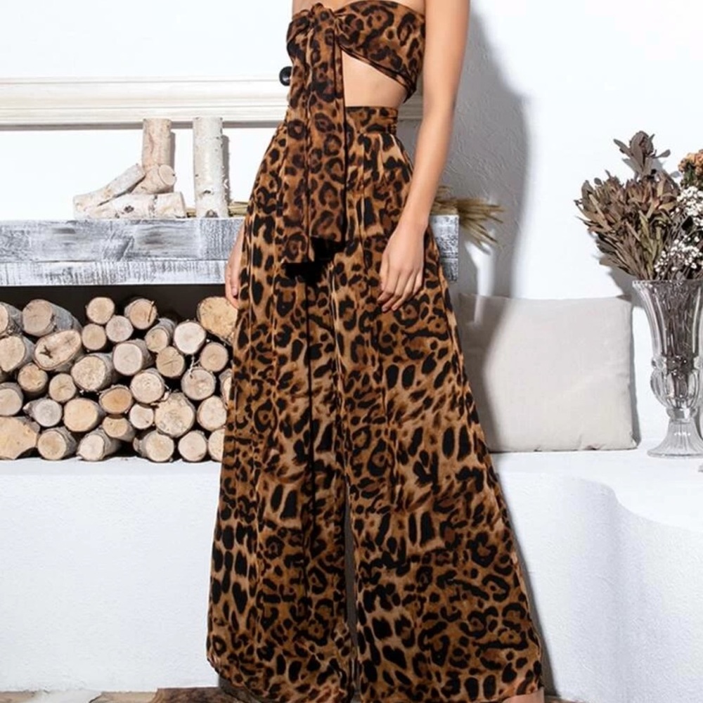 Brand new the pants didn’t fit me 😩